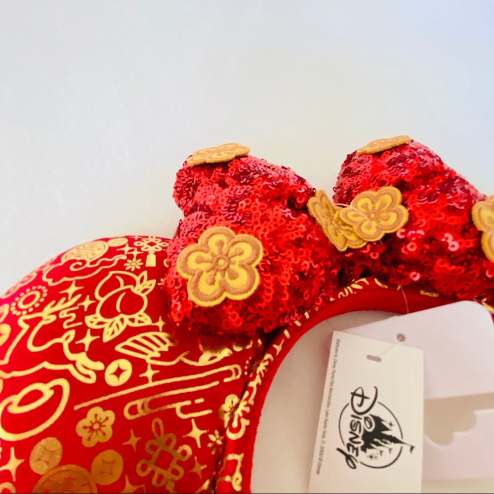 Chinese NewYear 2021 Golden Lunar MinnieMouse Ears - Picture 4 of 6